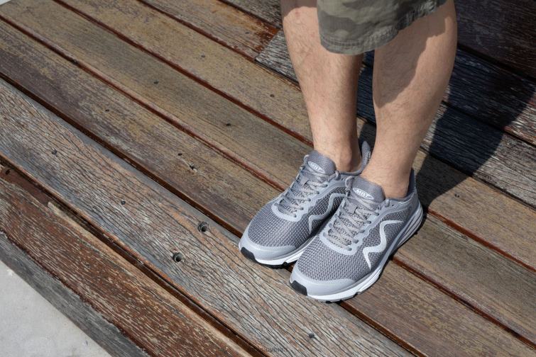 kolorado x siva 66H2T79 MBT moški tekaški čevlji